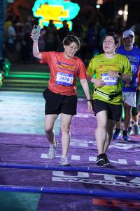 BIB: 4028, 3476
                            <button type="button" onclick="openModal(26233703)" class="btn btn-primary btn-sm float-right btn-popup" data-toggle="modal" data-target=".modal-high-quality">
                        <i class="fas fa-shopping-cart"></i> Add to Cart
                    </button>
                                            <button type="button" onclick="isThisMe(26233703, true)" class="btn btn-success btn-sm float-right btn-popup btn-isme hidden" data-toggle="tooltip" data-placement="bottom" title="นี่คือรูปของคุณใช่ไหม คลิกที่นี่เพื่อเอาเข้าอัลบั้ม">
                        <i class="fas fa-plus"></i> Add to album
                    </button>
                    <button type="button" onclick="isThisMe(26233703, false)" class="btn btn-warning btn-sm float-right btn-popup btn-isnotme hidden">
                        <i class="fas fa-ban"></i> Remove from album
                    </button>